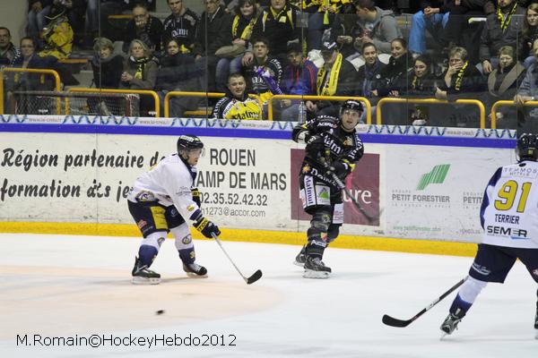 Rouen 5 - 2 Chamonix 