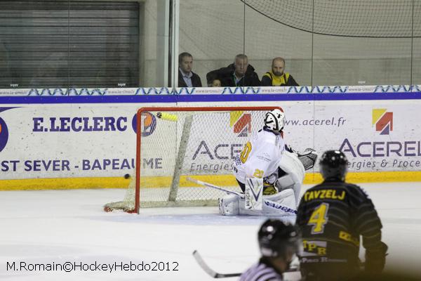 Rouen 5 - 2 Chamonix 
