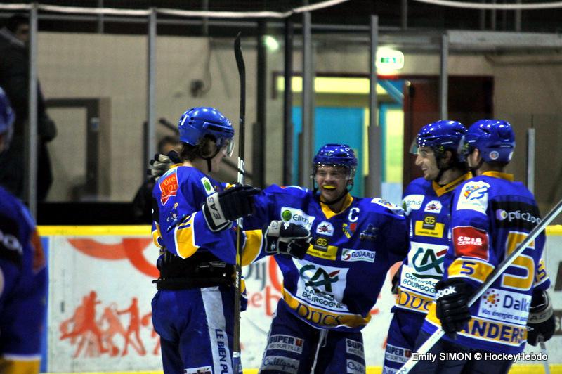 Dijon  9 - 4 Chamonix 