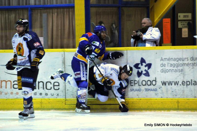 Dijon  9 - 4 Chamonix 