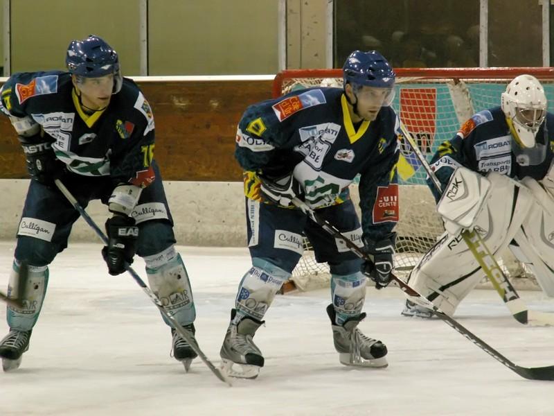 Dijon  2 - 1 Chamonix 