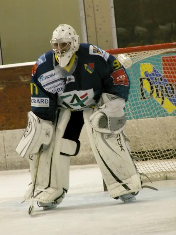 Dijon  2 - 1 Chamonix 