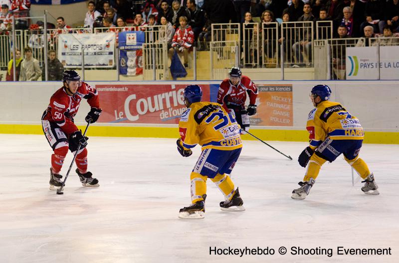Angers  5 - 2 Dijon 