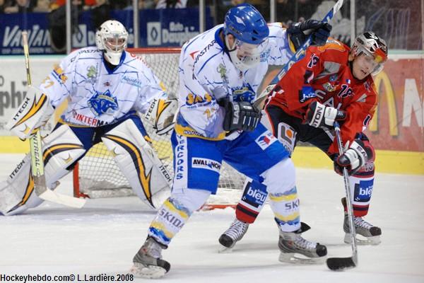 Grenoble  8 - 1 Villard-de-Lans