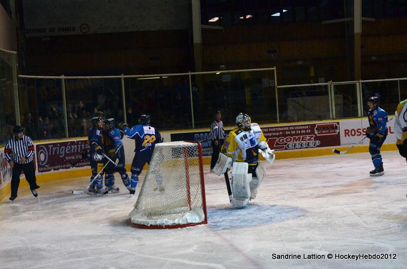 Chamonix  8 - 0 Strasbourg 