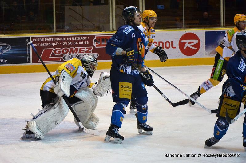 Chamonix  8 - 0 Strasbourg 