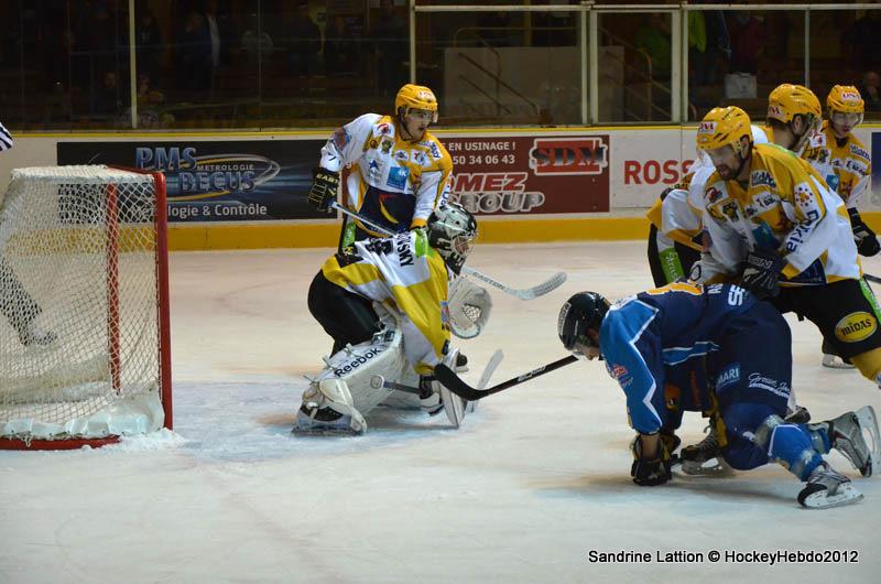 Chamonix  8 - 0 Strasbourg 