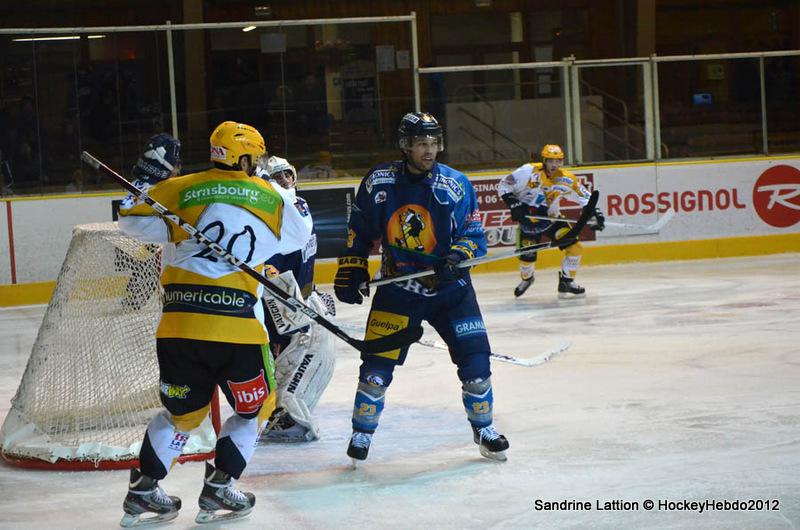 Chamonix  8 - 0 Strasbourg 