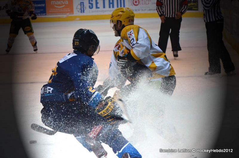 Chamonix  8 - 0 Strasbourg 