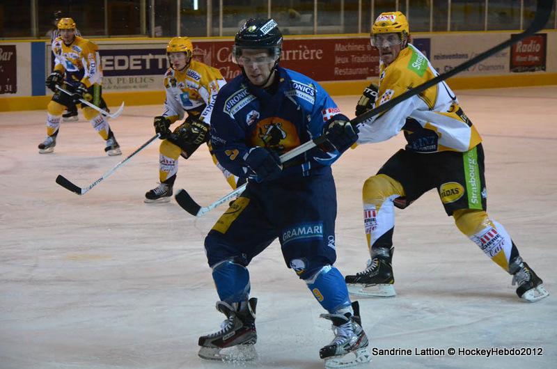 Chamonix  8 - 0 Strasbourg 