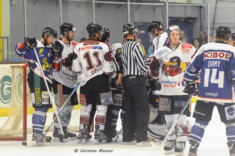 Caen  2 - 6 Morzine-Avoriaz