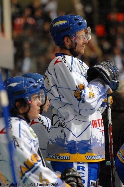 Grenoble  8 - 1 Villard-de-Lans