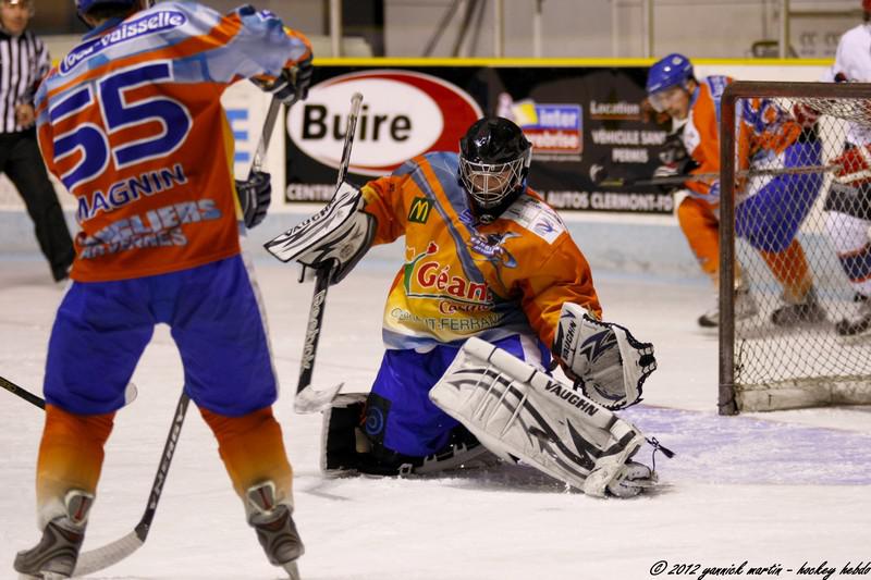Clermont-Ferrand 0 - 3 Evry 