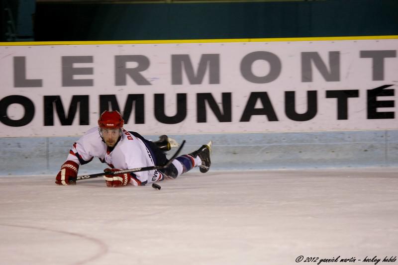 Clermont-Ferrand 0 - 3 Evry 