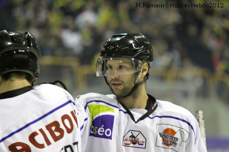 Rouen 8 - 3 Caen 