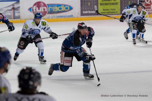 Photo hockey match Nantes - Compiègne le 27/10/2012
