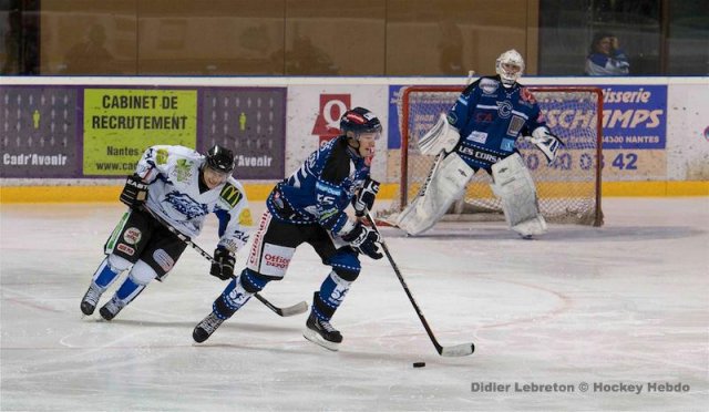 Photo hockey match Nantes - Compiègne le 27/10/2012