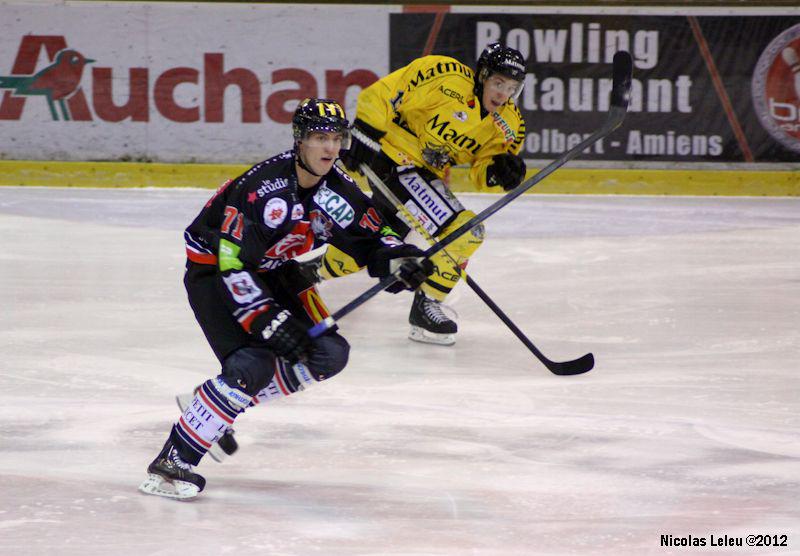 Amiens  3 - 5 Rouen