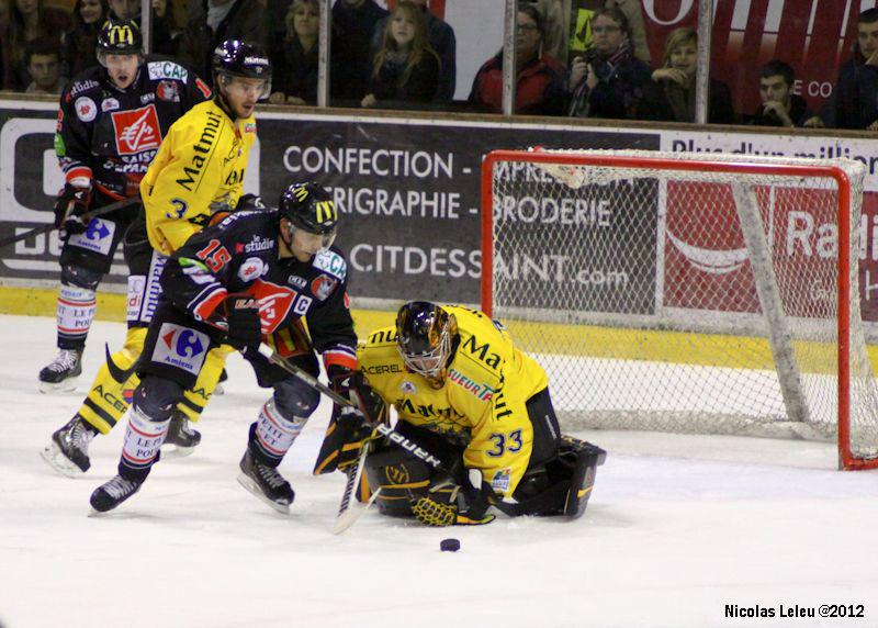Amiens  3 - 5 Rouen