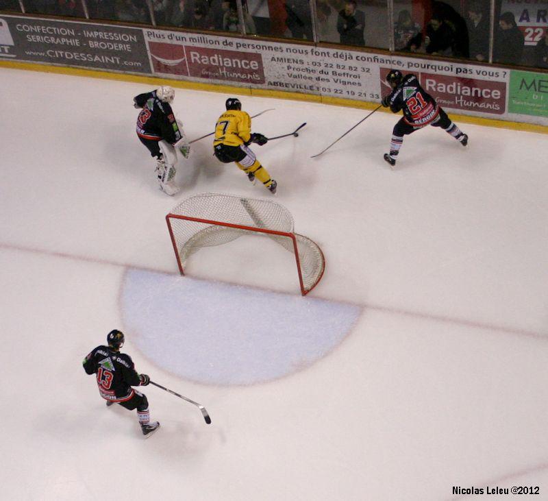 Amiens  3 - 5 Rouen