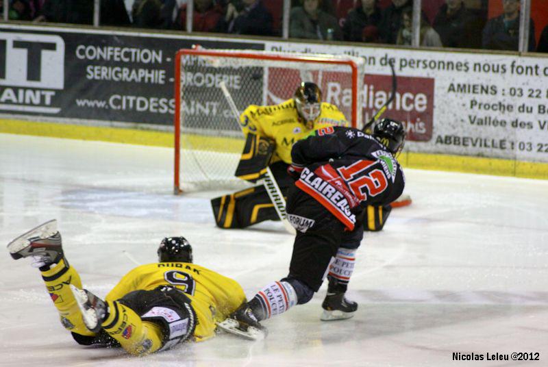 Amiens  3 - 5 Rouen