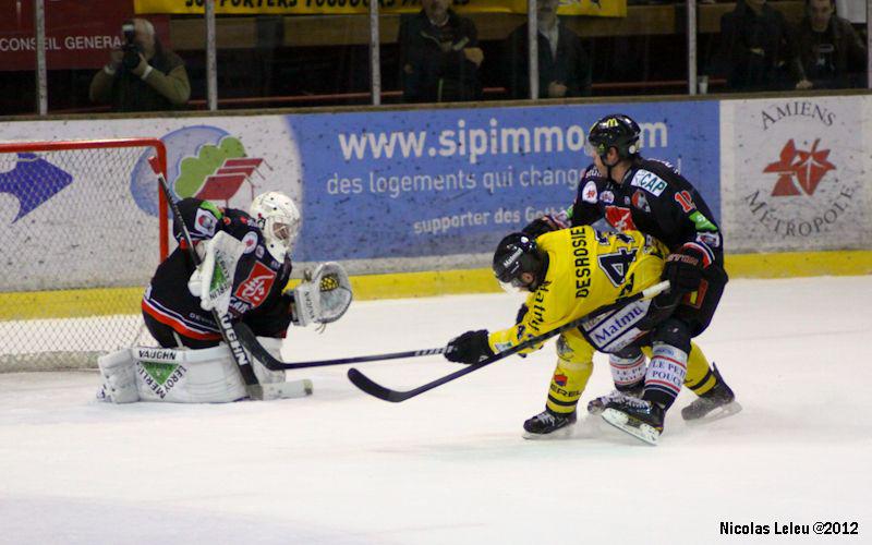 Amiens  3 - 5 Rouen