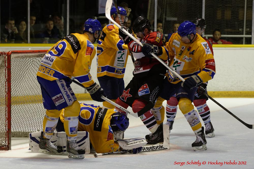 Mulhouse 1 - 6 Dijon 