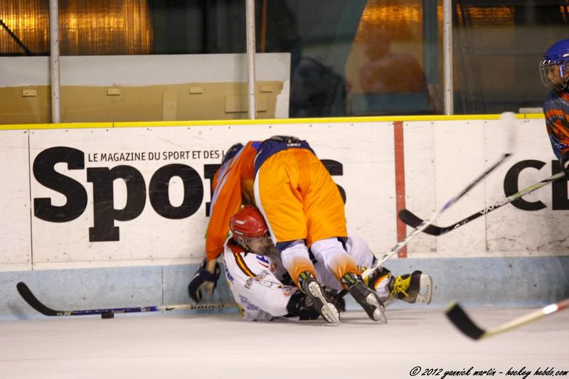 Clermont-Ferrand II 8 - 3 Morzine-Avoriaz II