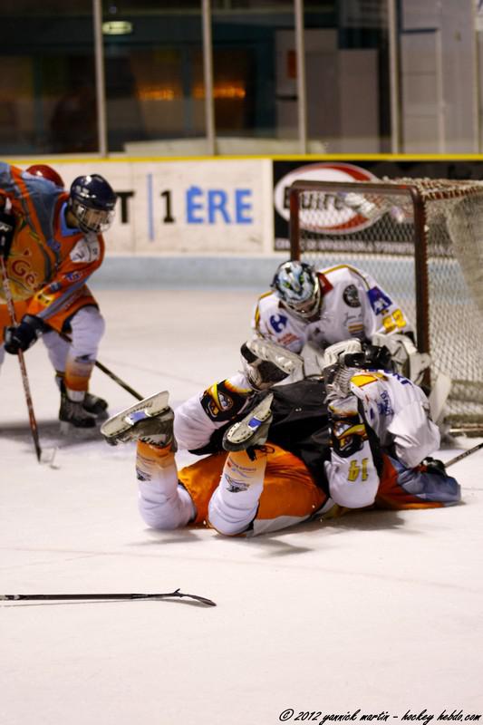 Clermont-Ferrand II 8 - 3 Morzine-Avoriaz II