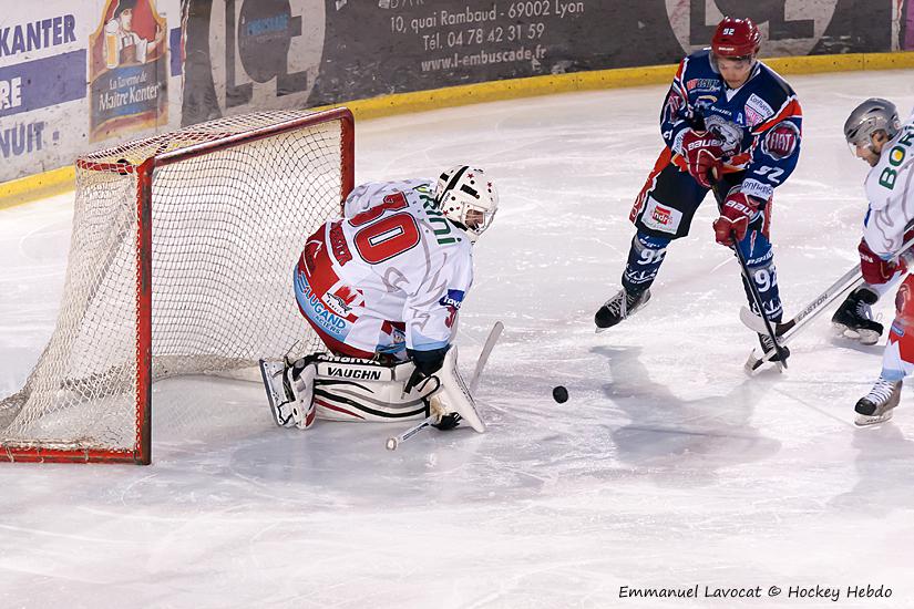 Lyon 1 - 4 Annecy