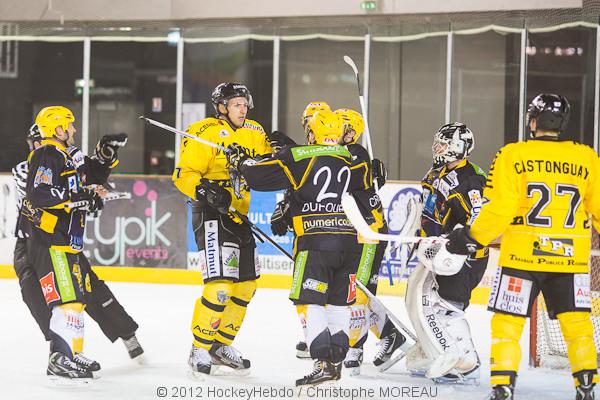 Strasbourg  5 - 3 Rouen