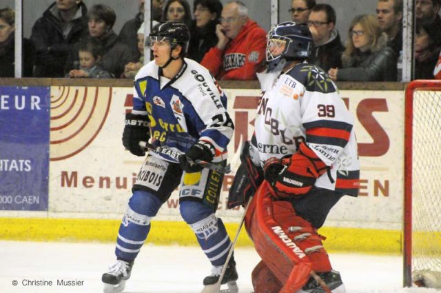 Photo hockey match Caen  - Grenoble  le 03/11/2012