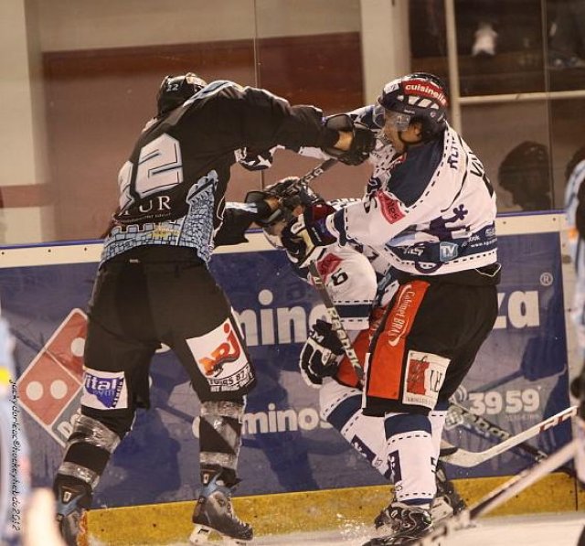 Photo hockey match Tours  - Nantes le 03/11/2012