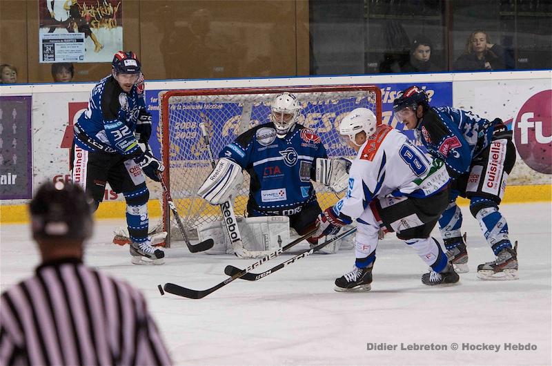 Nantes 7 - 4 Courchevel-Méribel-Pralognan