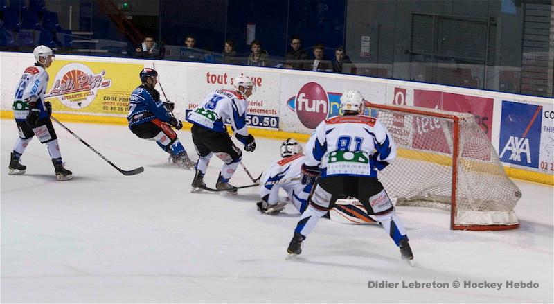 Nantes 7 - 4 Courchevel-Méribel-Pralognan