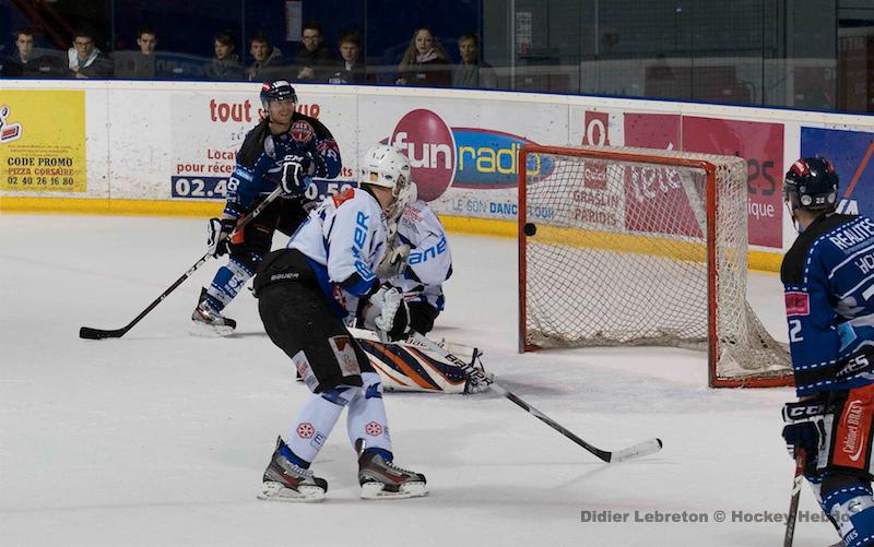 Nantes 7 - 4 Courchevel-Méribel-Pralognan