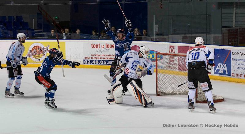 Nantes 7 - 4 Courchevel-Méribel-Pralognan