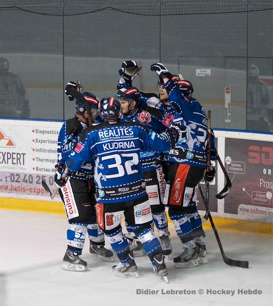 Nantes 7 - 4 Courchevel-Méribel-Pralognan