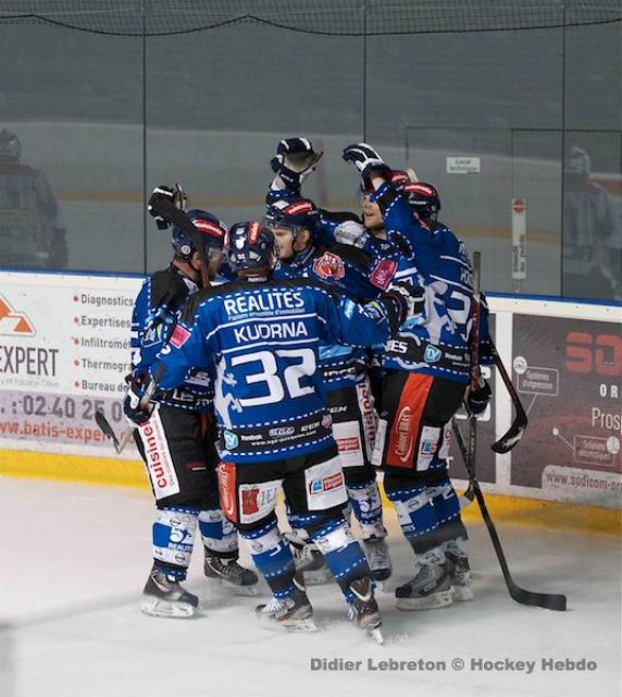 Photo hockey match Nantes - Courchevel-Méribel-Pralognan le 10/11/2012