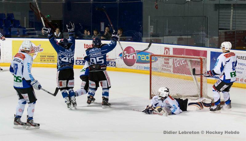 Nantes 7 - 4 Courchevel-Méribel-Pralognan