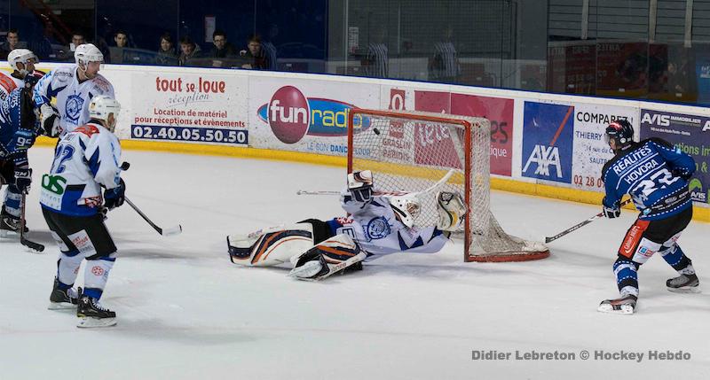 Nantes 7 - 4 Courchevel-Méribel-Pralognan