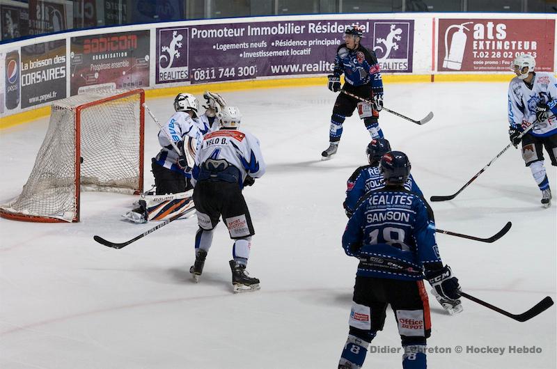 Nantes 7 - 4 Courchevel-Méribel-Pralognan