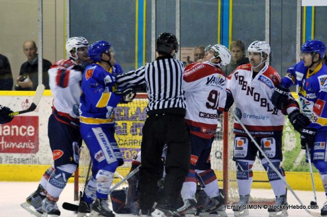 Photo hockey match Dijon  - Grenoble  le 14/11/2012