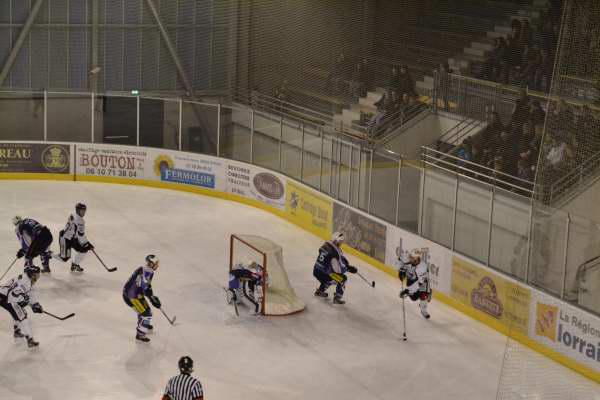 Epinal  4 - 7 Angers 