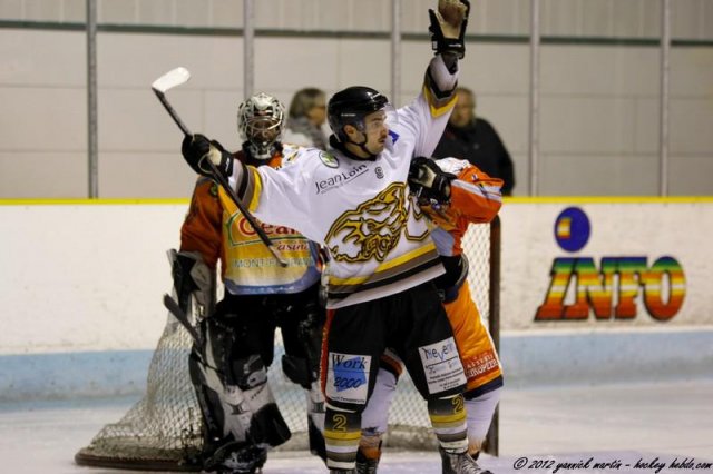 Photo hockey match Clermont-Ferrand II - Chambéry II le 17/11/2012