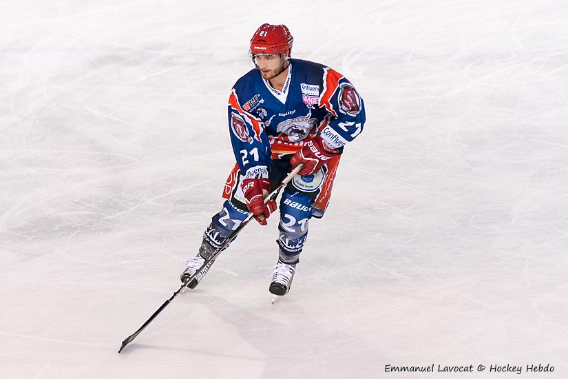 Lyon 7 - 3 Courbevoie 