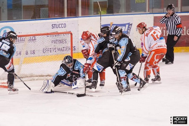 Photo hockey match Tours  - Valence le 17/11/2012