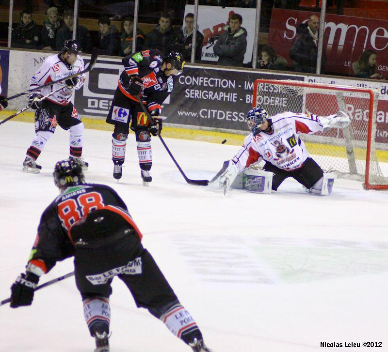 Amiens  2 - 4 Mulhouse