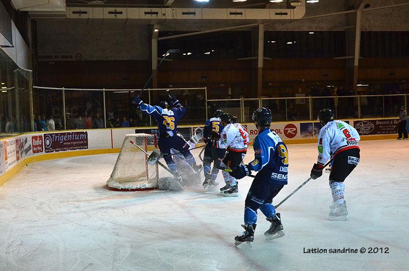 Chamonix  1 - 4 Amiens 