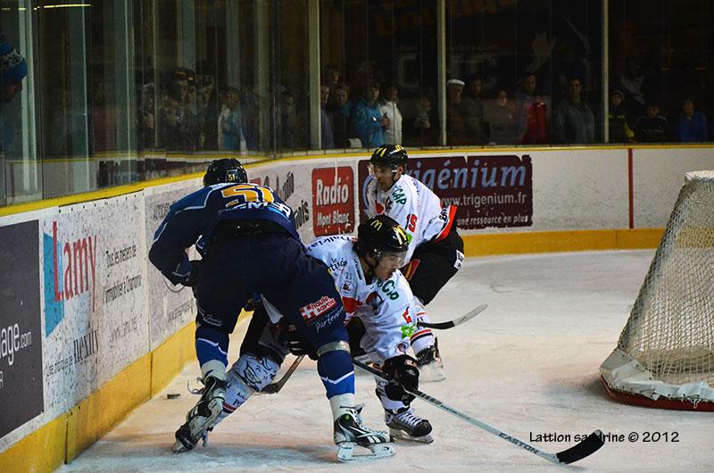 Chamonix  1 - 4 Amiens 